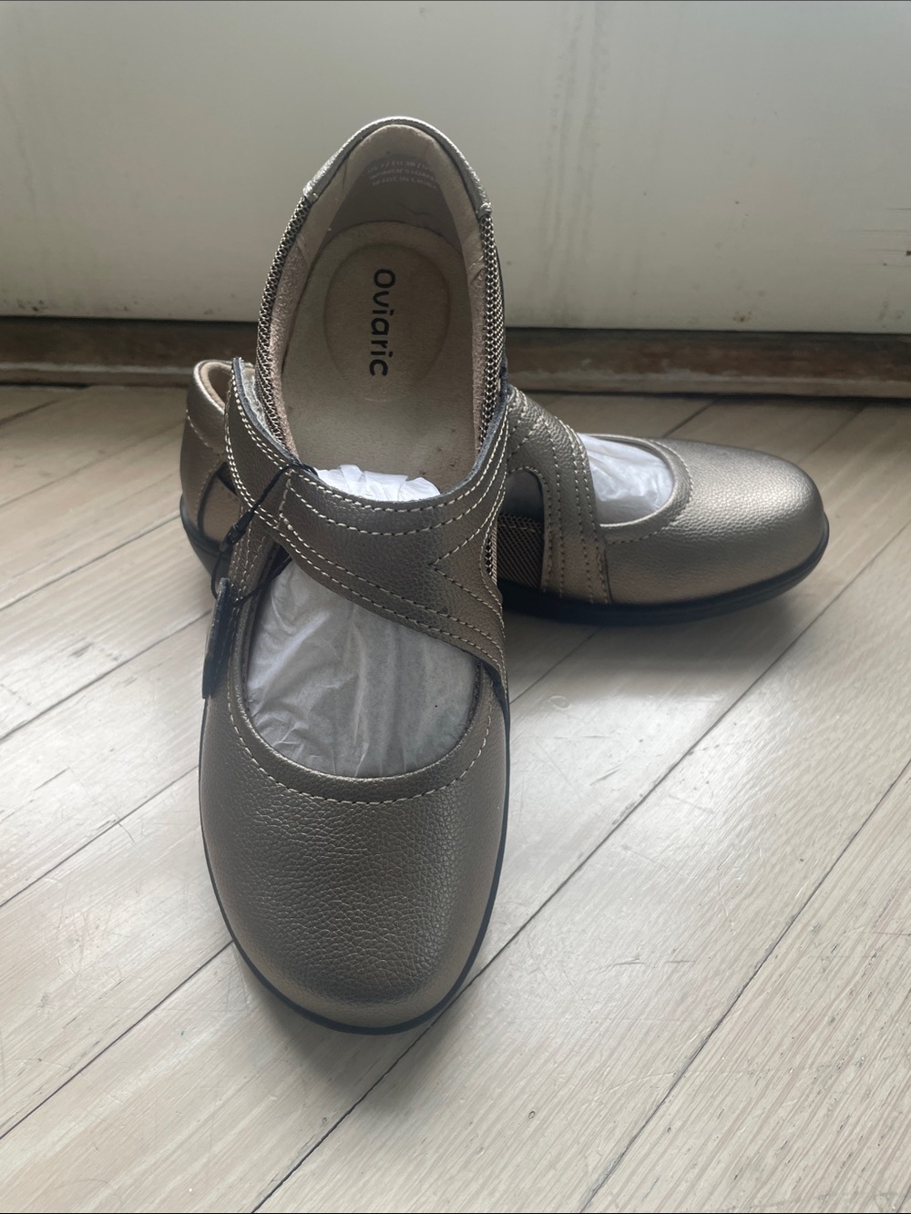 Brand New Oviaric size 7 Metallic Gray Mary Jane Dress Shoes for Women - Picture 2 of 5